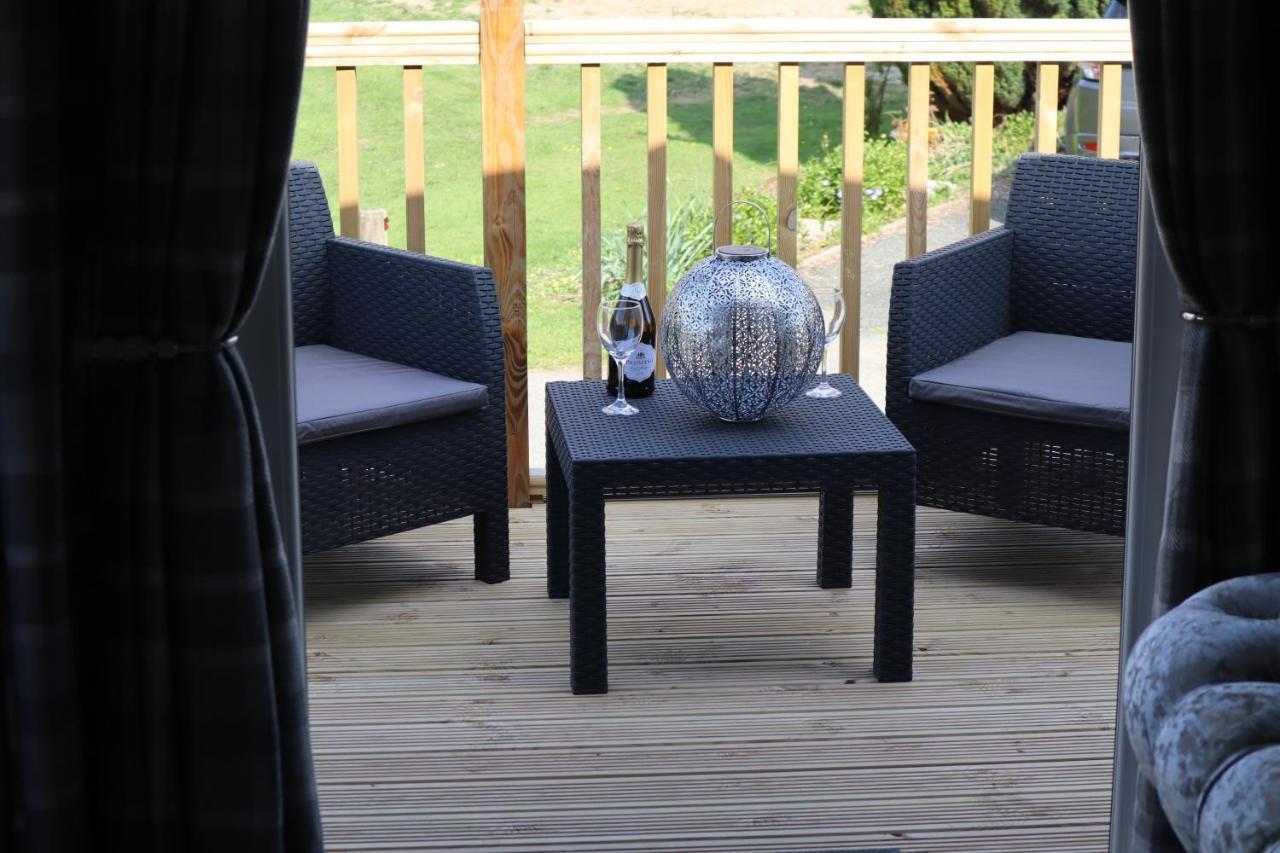Chalet Heddfan, Luxury 3 Bedroom Timber Lodge, Now With Wifi, Caer Beris Park, Builth Wells, Sorry No Tradesmen Or Contractors Allowed